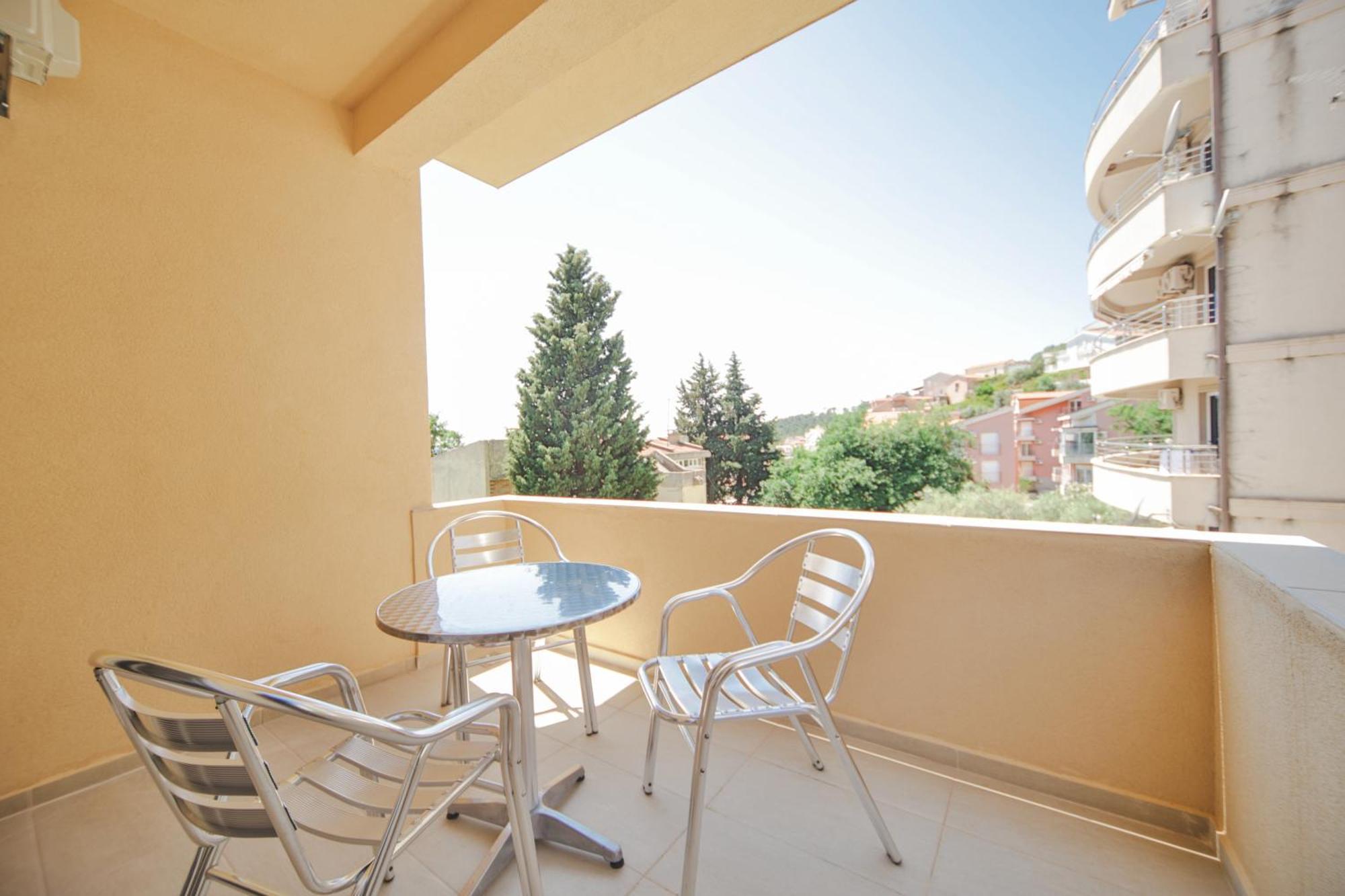 Apartmani Agape Petrovac Екстериор снимка