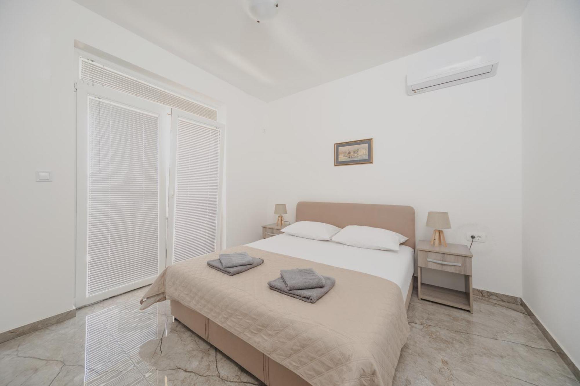 Apartmani Agape Petrovac Екстериор снимка
