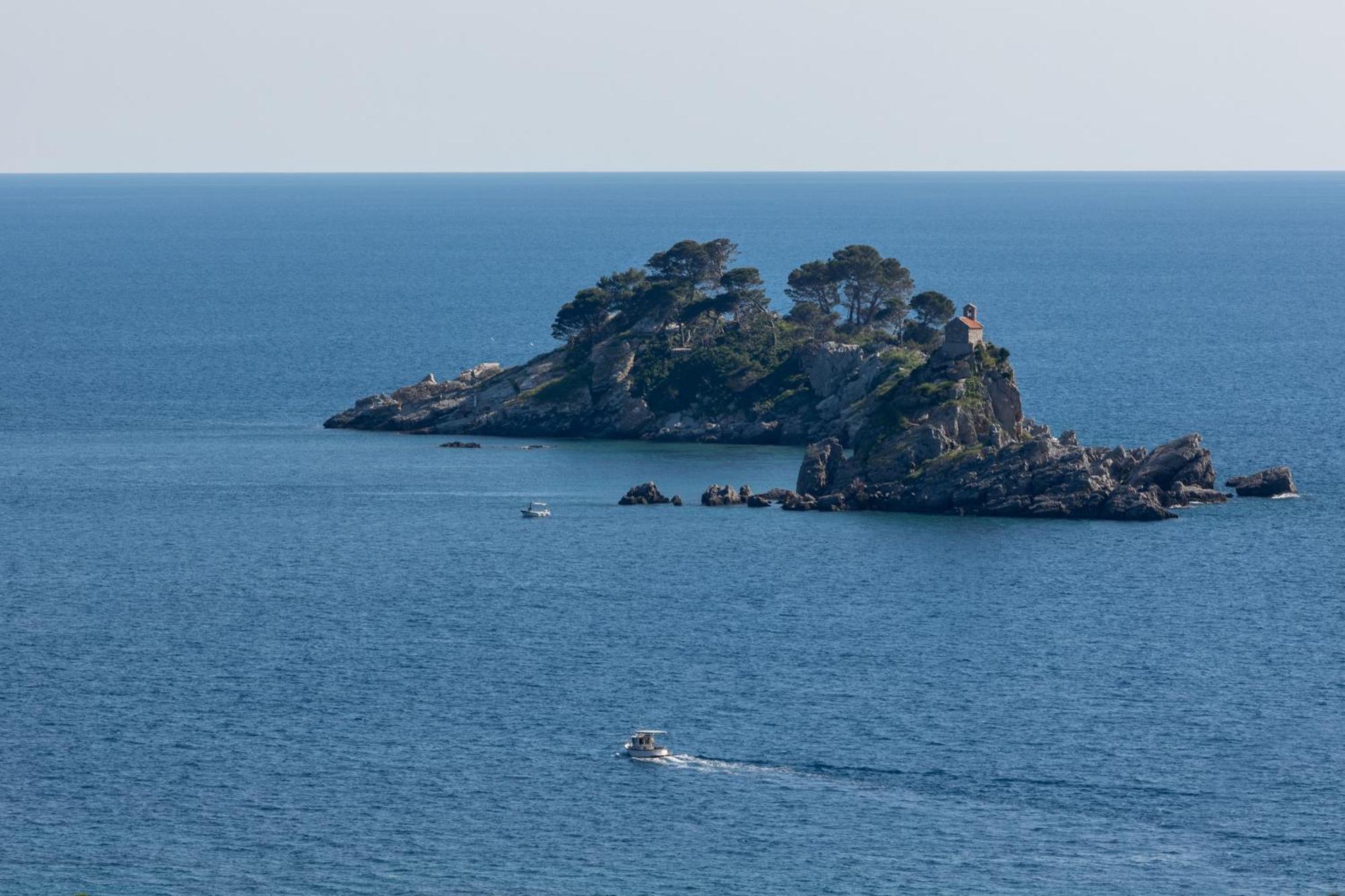 Apartmani Agape Petrovac Екстериор снимка