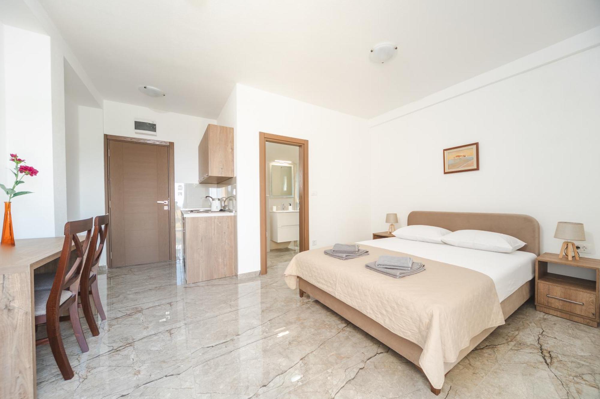 Apartmani Agape Petrovac Екстериор снимка
