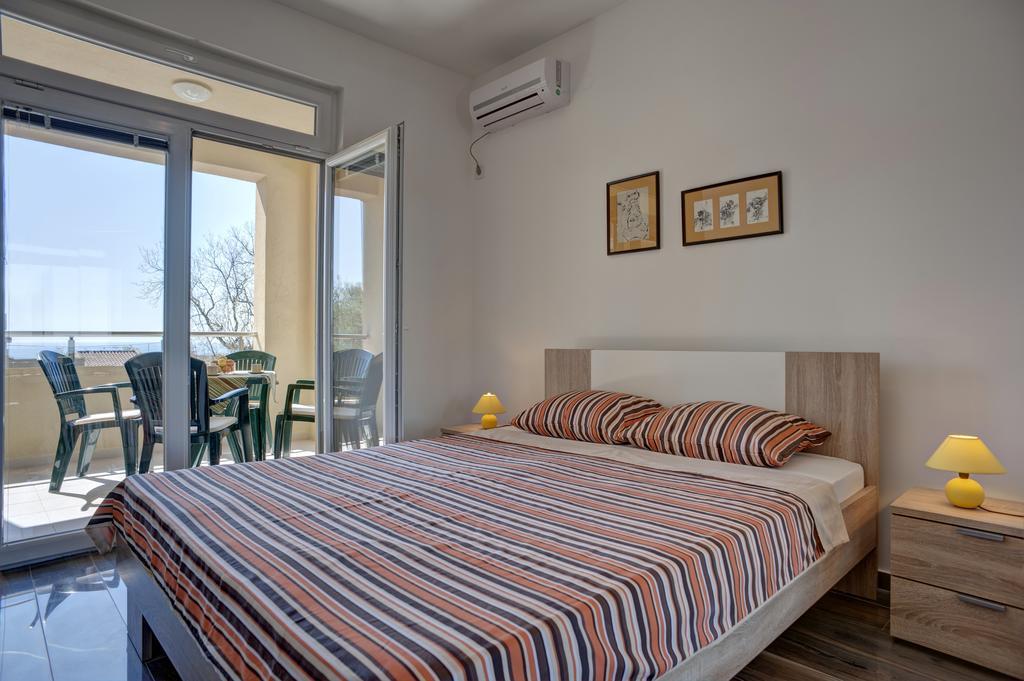 Apartmani Agape Petrovac Екстериор снимка