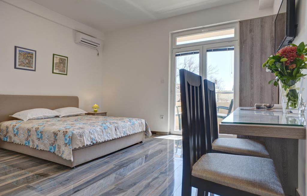 Apartmani Agape Petrovac Екстериор снимка